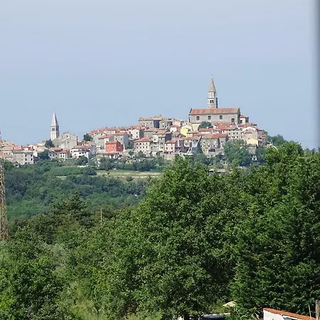 Parenzana Bibali 65 A 52460-buje Apartamento