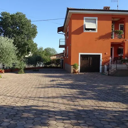 Parenzana Bibali 65 A 52460-buje Apartament *