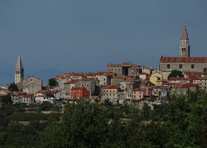 Parenzana Bibali 65 A 52460-buje Apartamento
