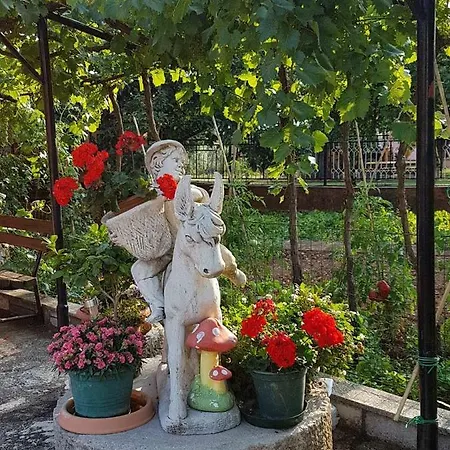 Apartment Parenzana Bibali 65 A 52460-buje Buje