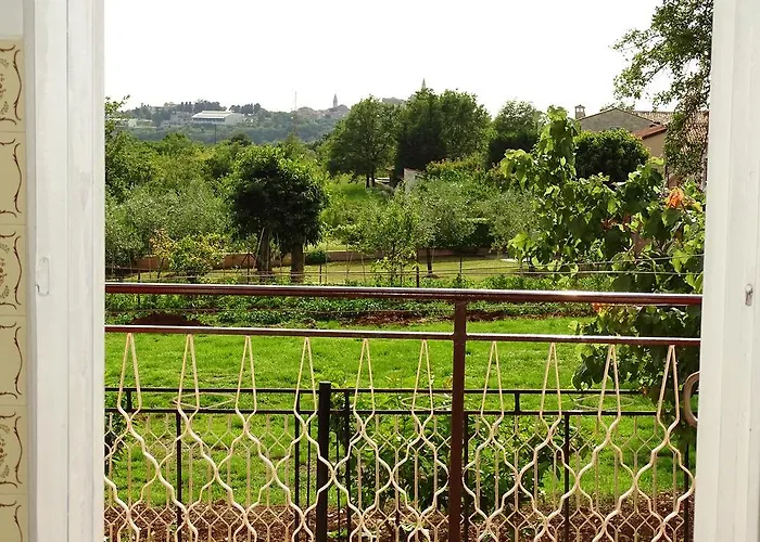 Parenzana Bibali 65 A 52460-buje Buje